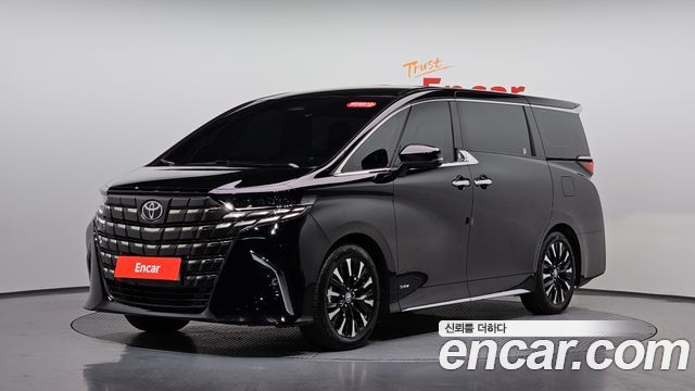 Toyota Alphard 2024 — photo 39