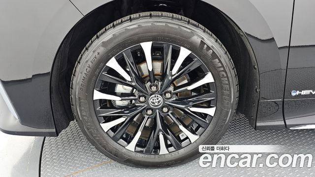 Toyota Alphard 2024 — photo 5