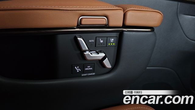 Toyota Alphard 2024 — photo 25