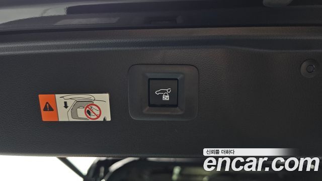 Toyota Alphard 2024 — photo 38