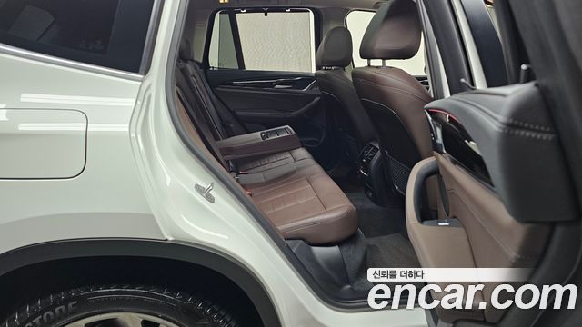 BMW X3 2022 — photo 17