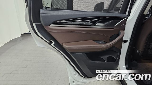 BMW X3 2022 — photo 15