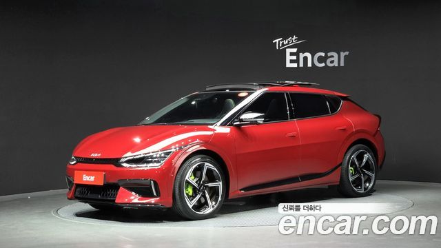 Kia EV6 2023 — photo 1