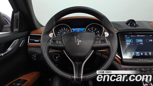 Maserati Ghibli 2017 — photo 13