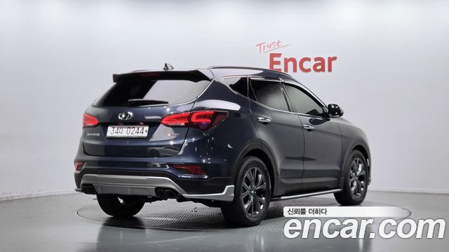 Hyundai Santafe 2017 — photo 2