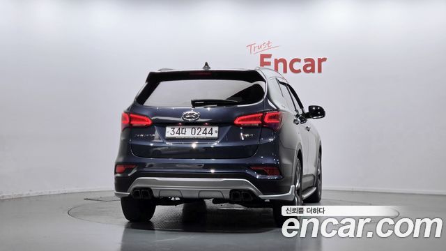 Hyundai Santafe 2017 — photo 4