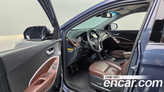 Hyundai Santafe 2017 — photo 13