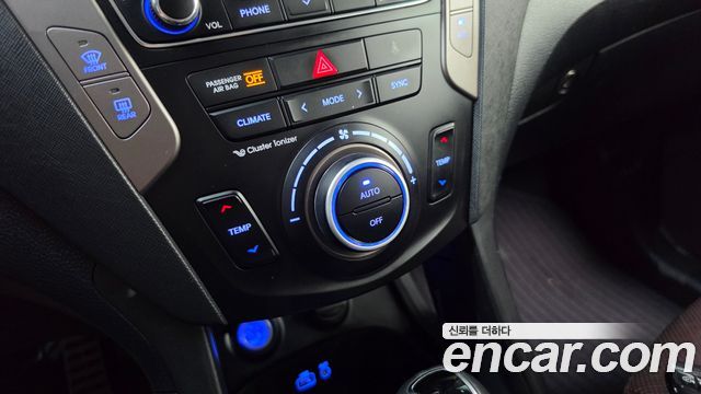 Hyundai Santafe 2017 — photo 24