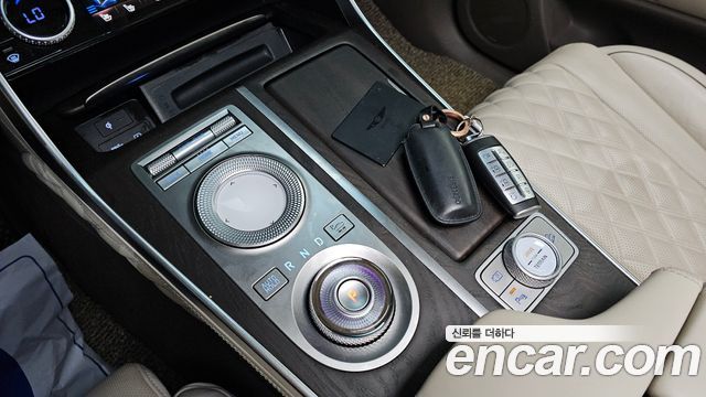 Genesis GV80 2020 — photo 9