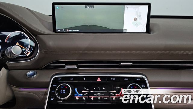 Genesis GV80 2020 — photo 14