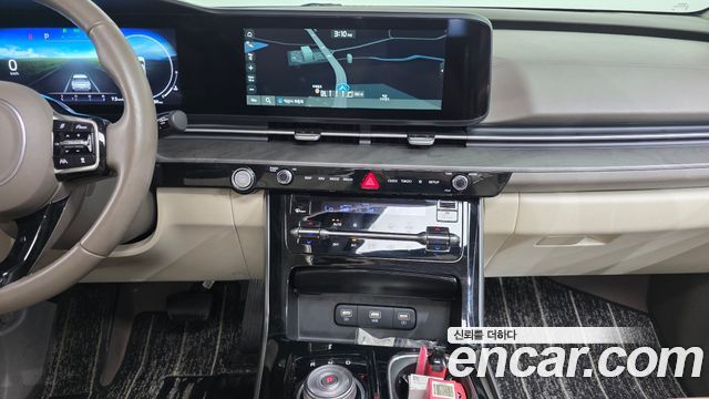 Kia Canival 2023 — photo 15
