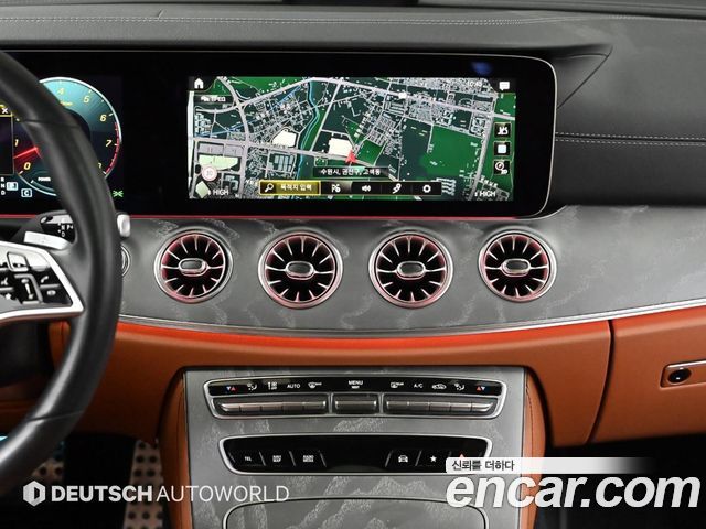 Mercedes-Benz CLS-Class 2022 — photo 14