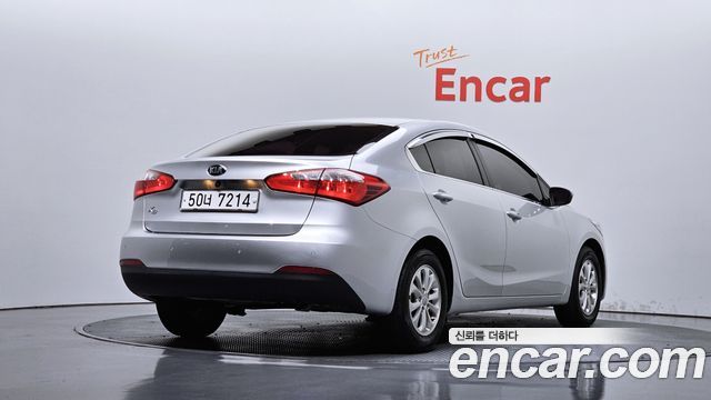 Kia K3 2014 — photo 2