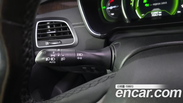 Renault Korea SM6 2016 — photo 27
