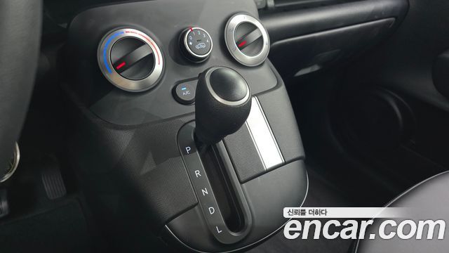 Hyundai Casper 2022 — photo 12