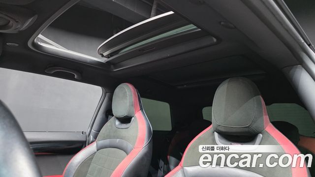 Mini Cooper 2015 — photo 18