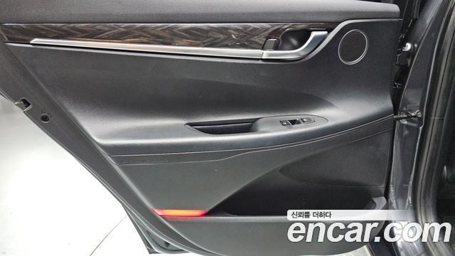 Hyundai Grandeur 2019 — photo 15