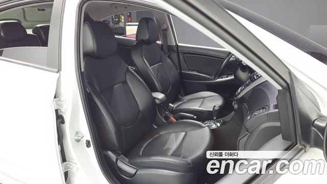 Hyundai Accent 2019 — photo 10