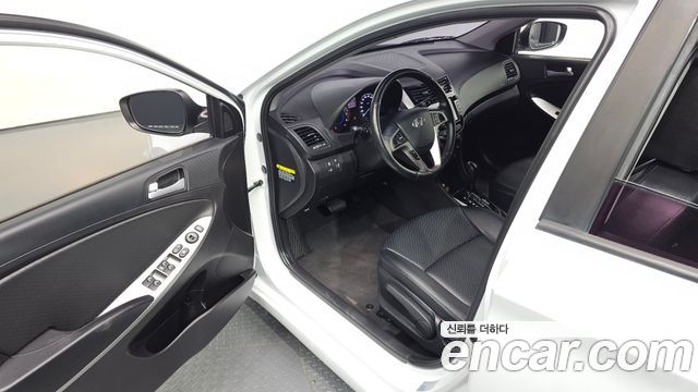 Hyundai Accent 2019 — photo 11