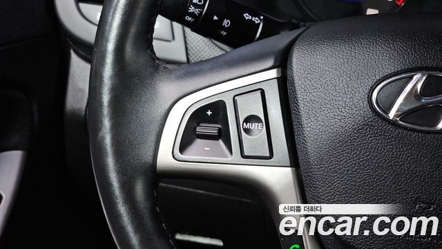 Hyundai Accent 2019 — photo 18