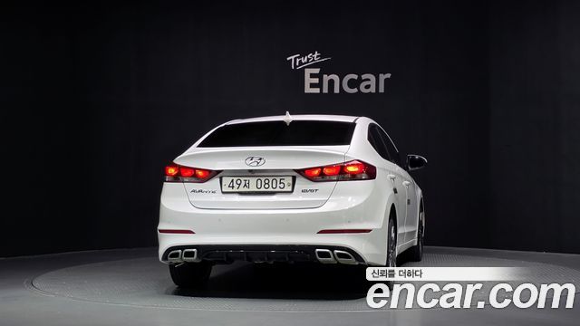 Hyundai AVANTE 2017 — photo 4