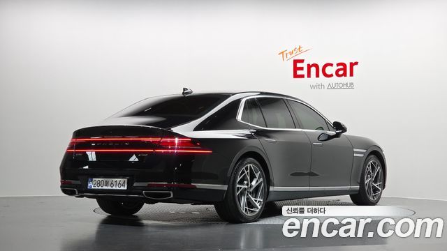 Genesis G90 2022 — photo 2