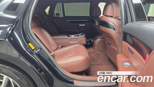 Genesis G90 2022 — photo 18