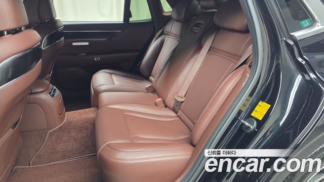 Genesis G90 2022 — photo 16