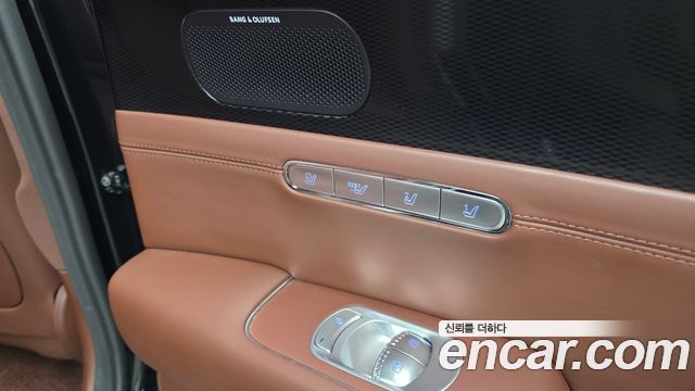 Genesis G90 2022 — photo 35