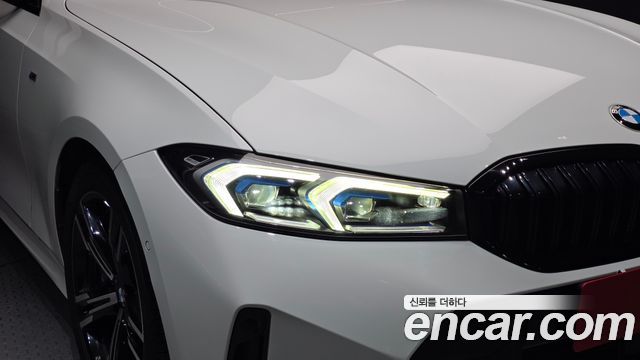 BMW 3-Series 2023 — photo 8