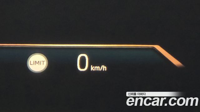 BMW 3-Series 2023 — photo 28