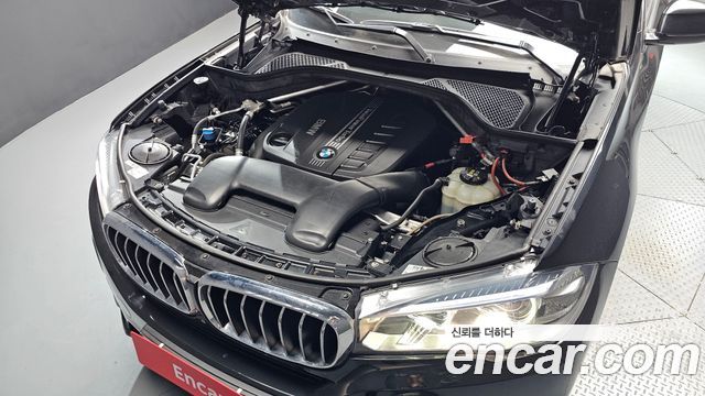 BMW X5 2017 — photo 6