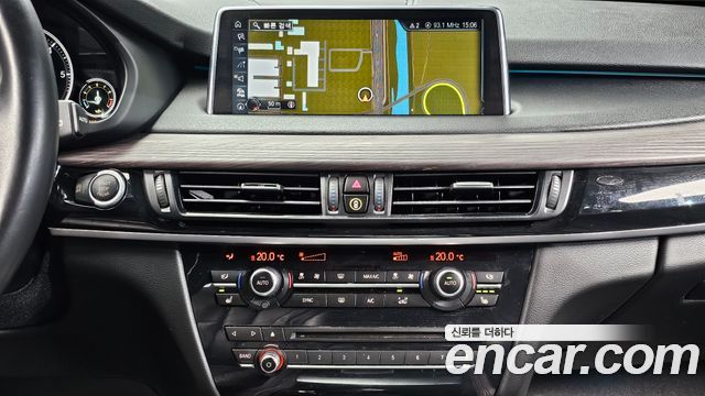 BMW X5 2017 — photo 14