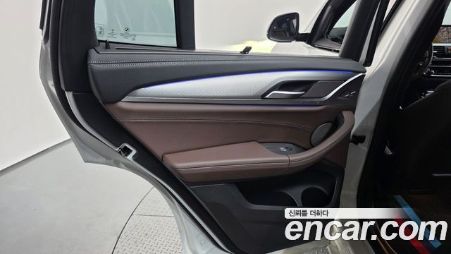 BMW X3 2021 — photo 15