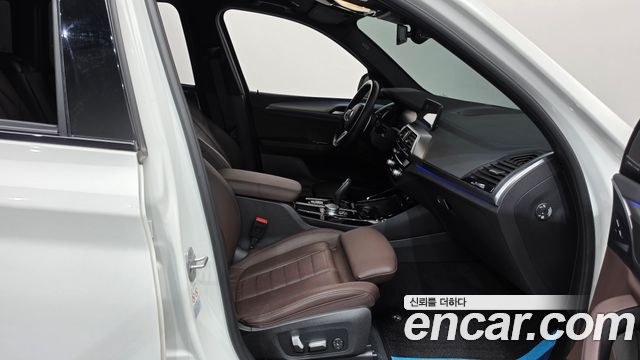 BMW X3 2021 — photo 16