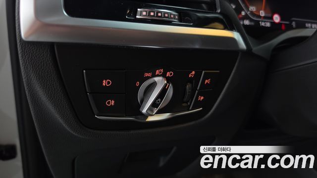 BMW X3 2021 — photo 29