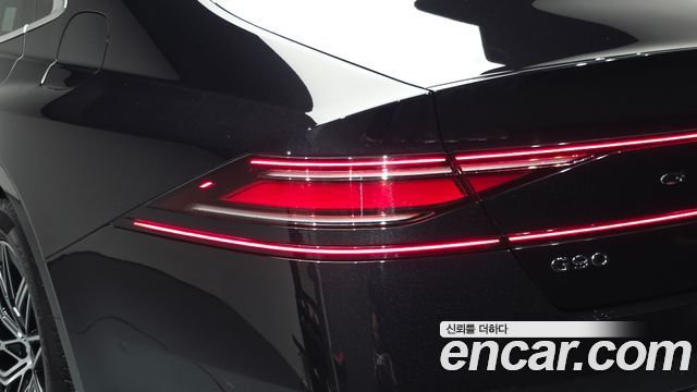 Genesis G90 2022 — photo 9