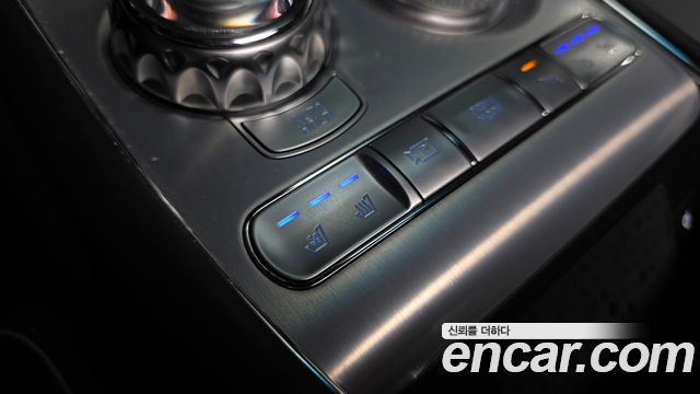 Genesis G90 2022 — photo 38