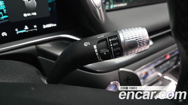 Genesis G90 2022 — photo 39
