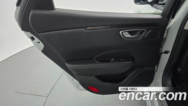 Renault Korea SM6 2019 — photo 15