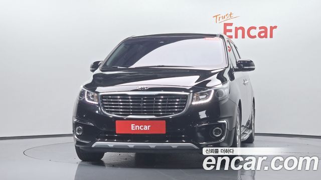 Kia Canival 2016 — photo 3