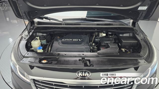 Kia Canival 2016 — photo 6