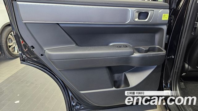 Hyundai Santafe 2025 — photo 15