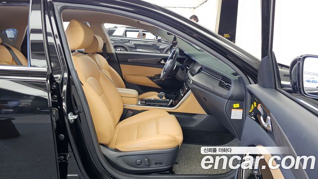 Kia K7 2021 — photo 17