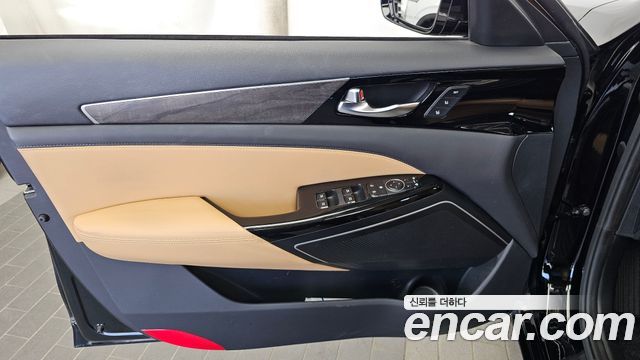 Kia K7 2021 — photo 14