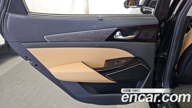 Kia K7 2021 — photo 15