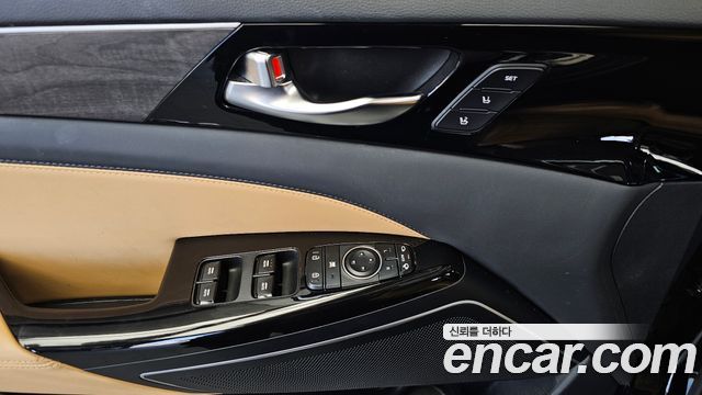 Kia K7 2021 — photo 29