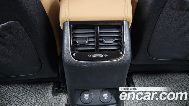 Kia K7 2021 — photo 32