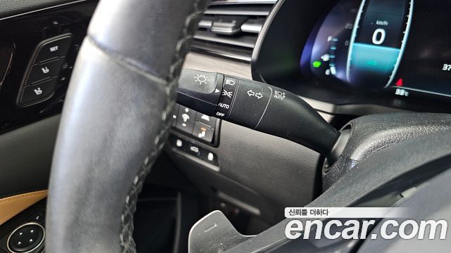 Kia K7 2021 — photo 33