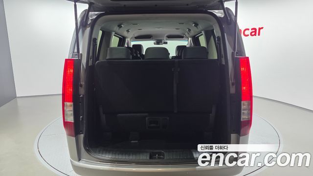 Hyundai Staria 2023 — photo 26